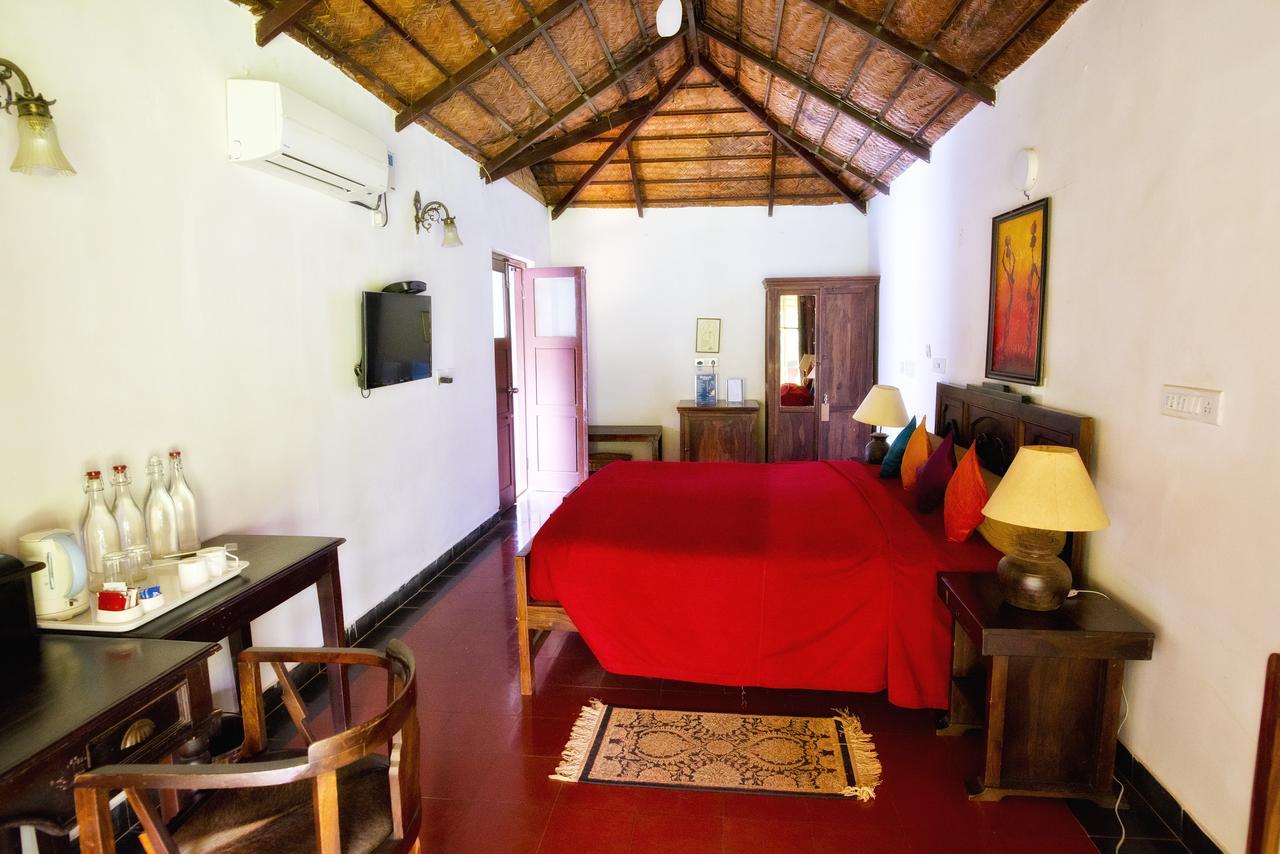 เร้ด เอิร์ธ รีสอร์ต - กาบินี Hotel Begur ภายนอก รูปภาพ